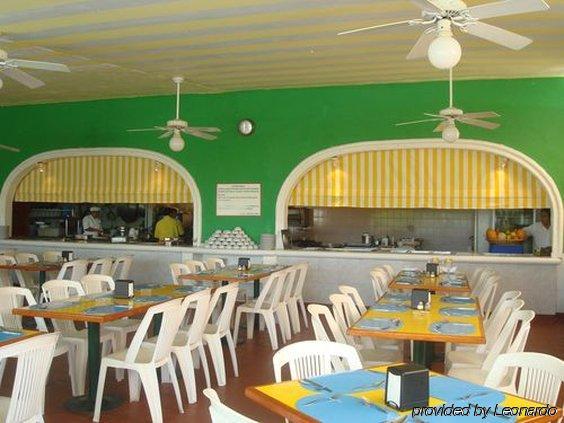 Real Bananas All Inclusive Акапулько Ресторан фото